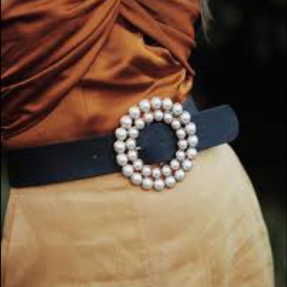 Antonia Leather Belt With Pearl Buckle